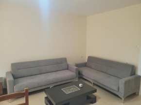Fredi 's apartment